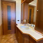 Ruggero House شقة تْشيفالو