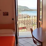 Ruggero House شقة *