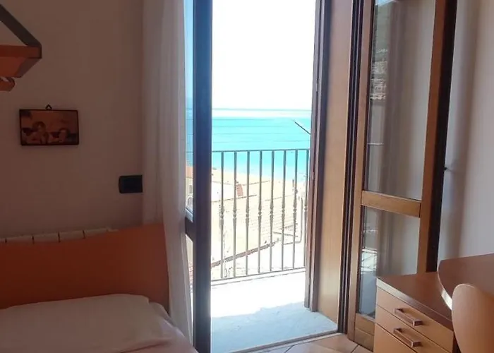 Ruggero House * Чефалу